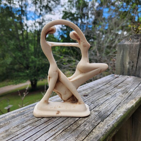 Abstract Dancing Couple Resin Sculpture Signed Jart Brutalist Modernist Style 7 - Picture 5 of 10